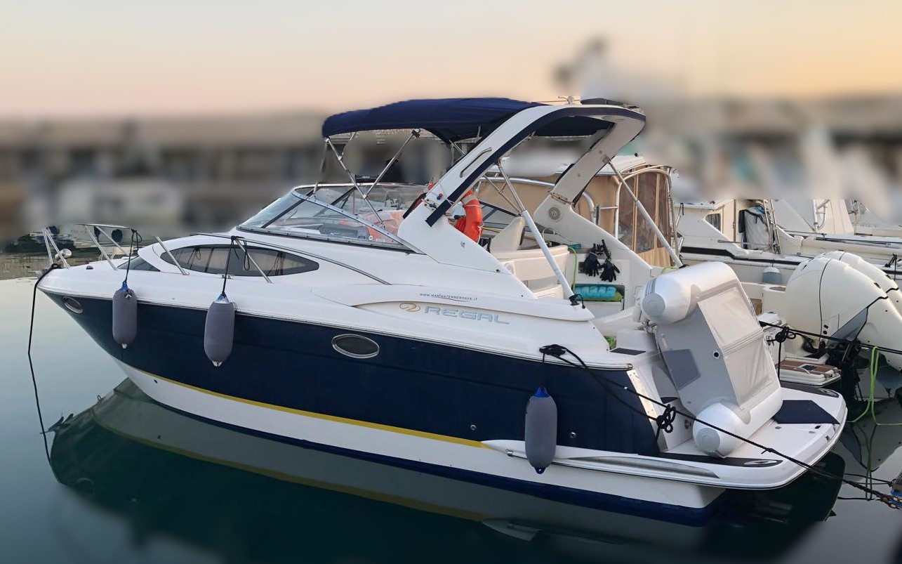 REGAL 3060 Window Express + 2 x 270 HP VOLVO PENTA<br><a href=dettaglio.aspx?Id=202 >VAI ALLA SCHEDA</a>